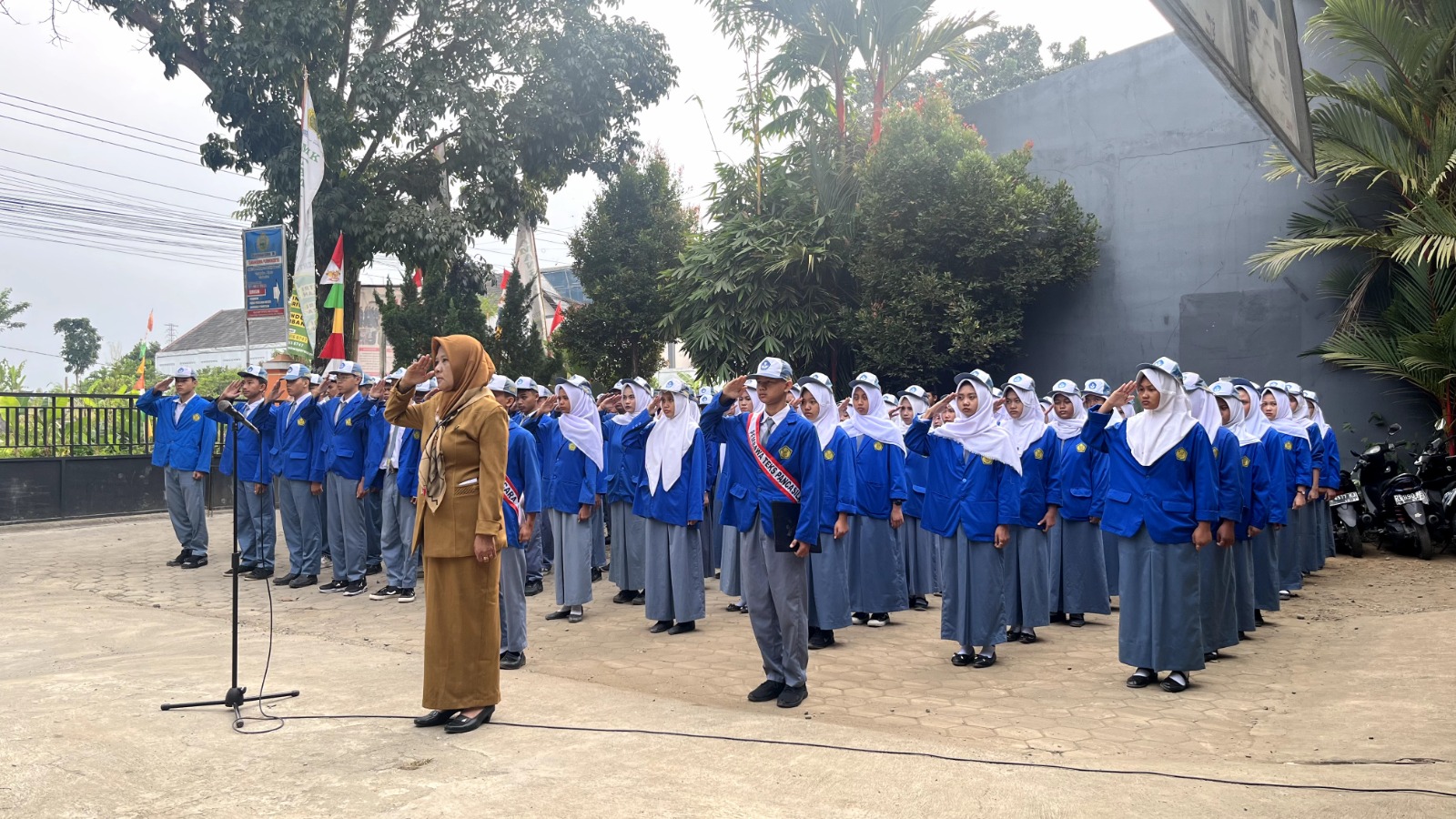 Peringatan HUT ke-81 RI di SMK Tamansiswa Purwokerto: Meneguhkan Semangat "Indonesia Berdaulat, Adil, dan Makmur" 3